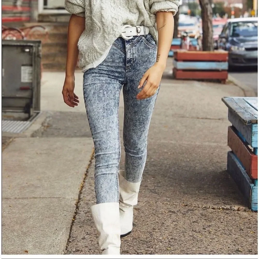 Free People Riley Seamed Skinny Jeans Acid Wash indigo size 30